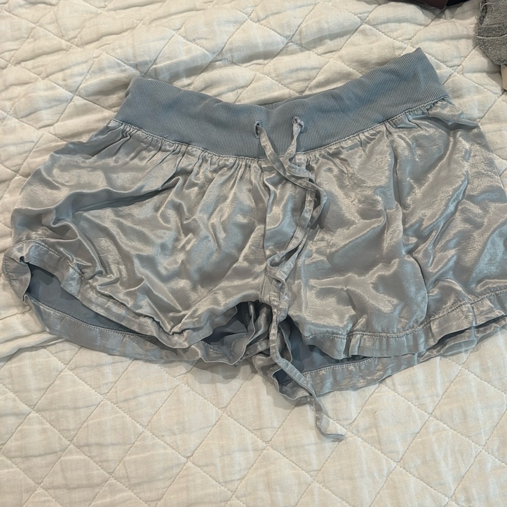 PJ Harlow short